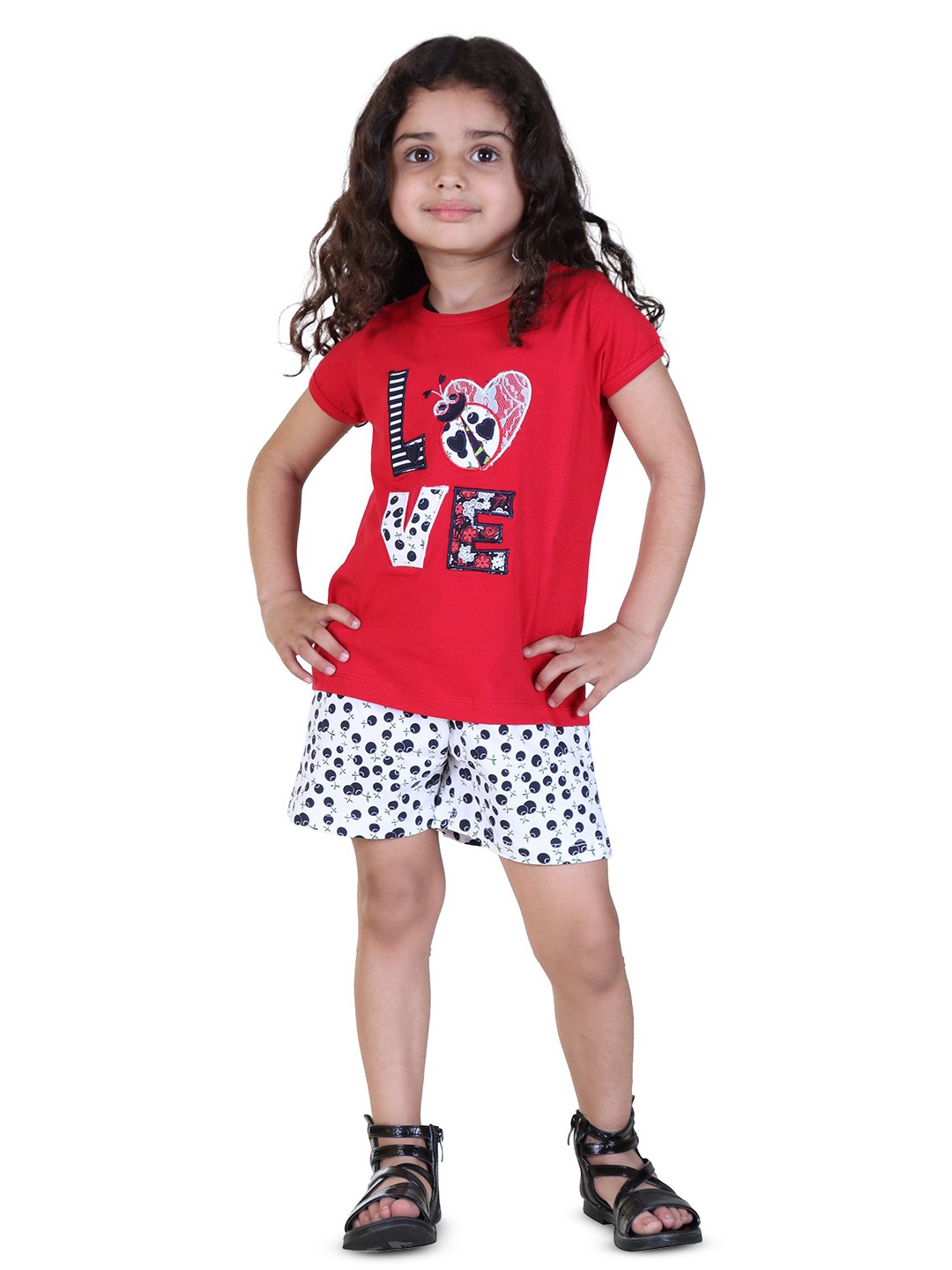 

Yellow Apple Girls Graphic Printed Round Neck Applique T-shirt, Red