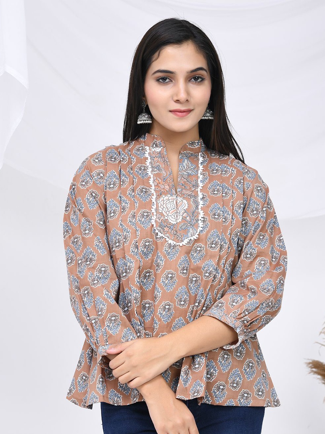 

THE SAFFRON SAGA Ethnic Printed Mandarin Collar Pure Cotton Top, Brown