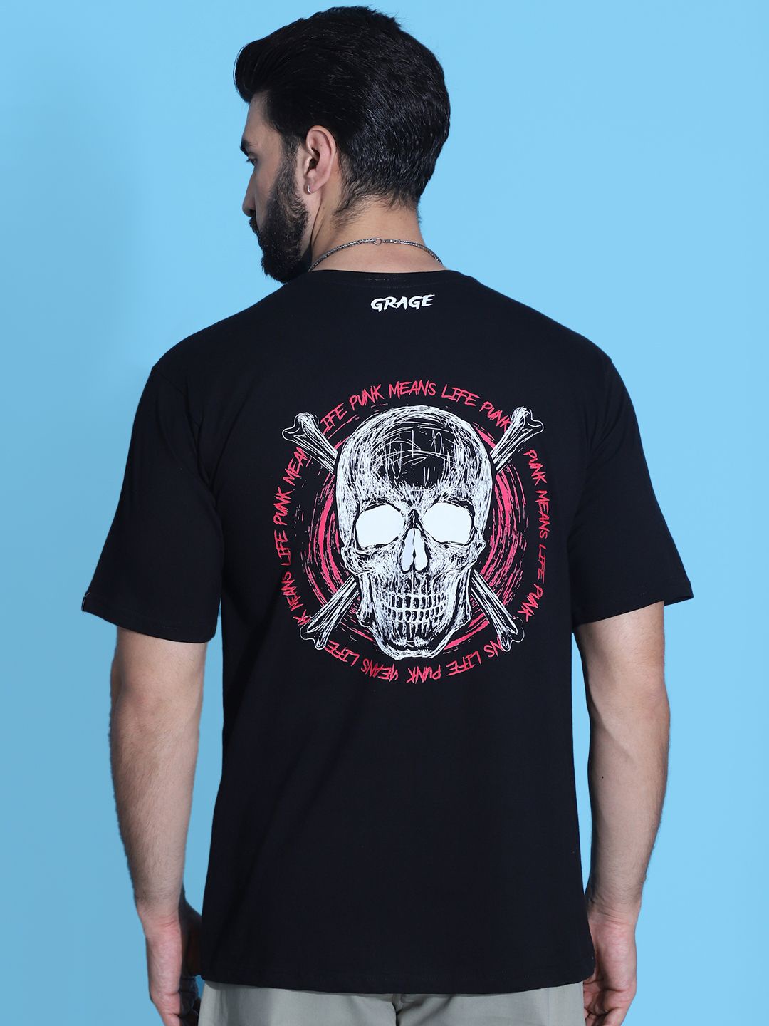 

TAG 7 Men Graphic Printed Round Neck Oversized T-shirt, Black