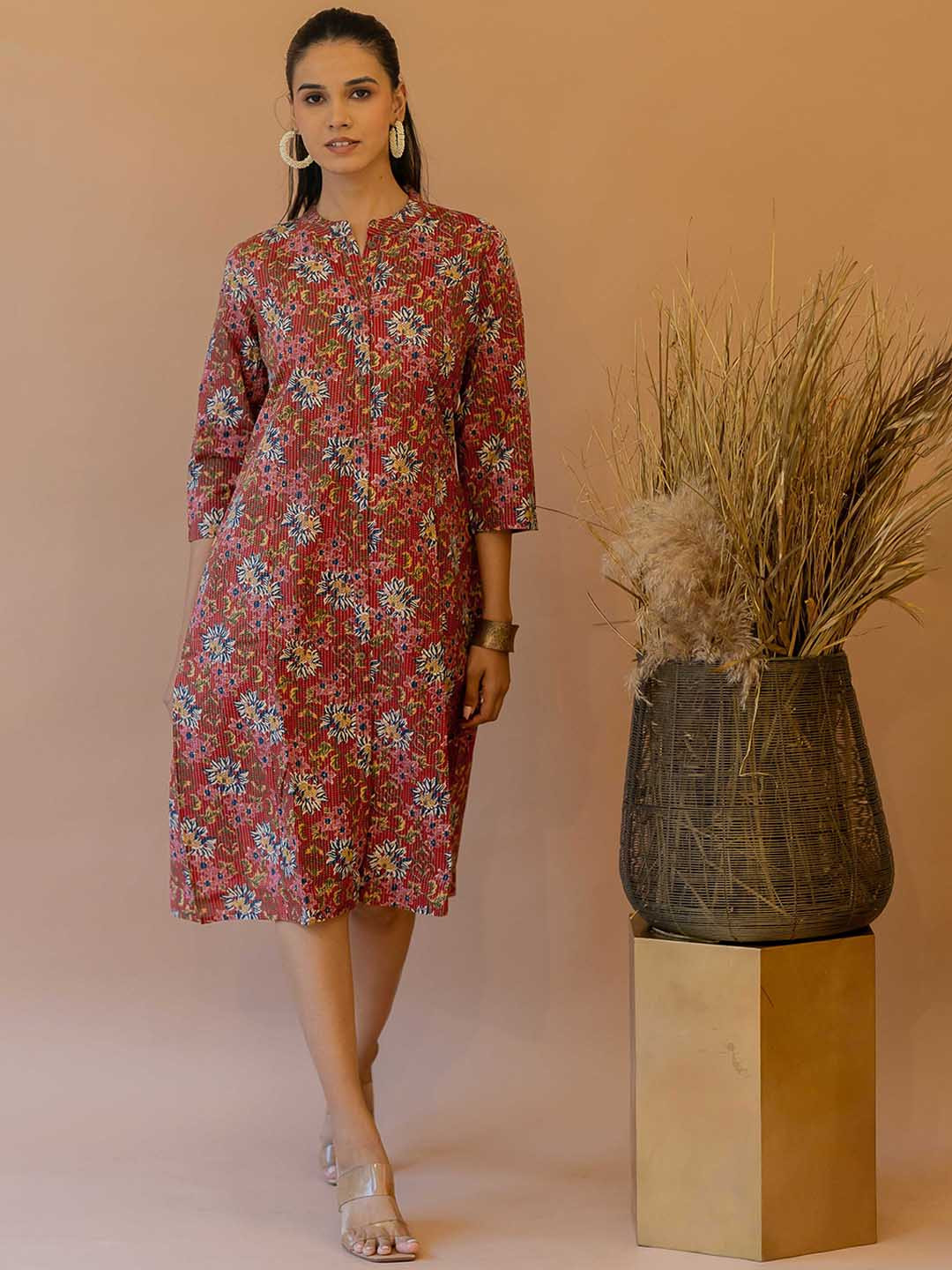 

KALINI Floral Printed Kantha Work Mandarin Collar Cotton A-line Kurta, Red