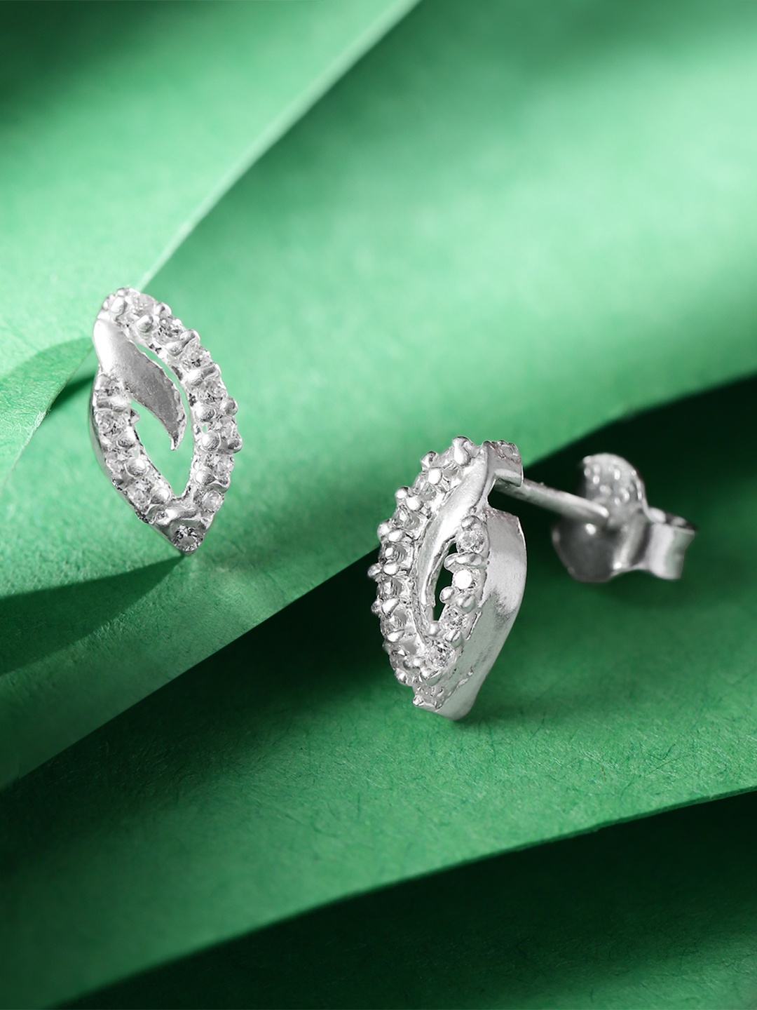 

Unniyarcha Stones-Studded Contemporary Studs Earrings, Silver