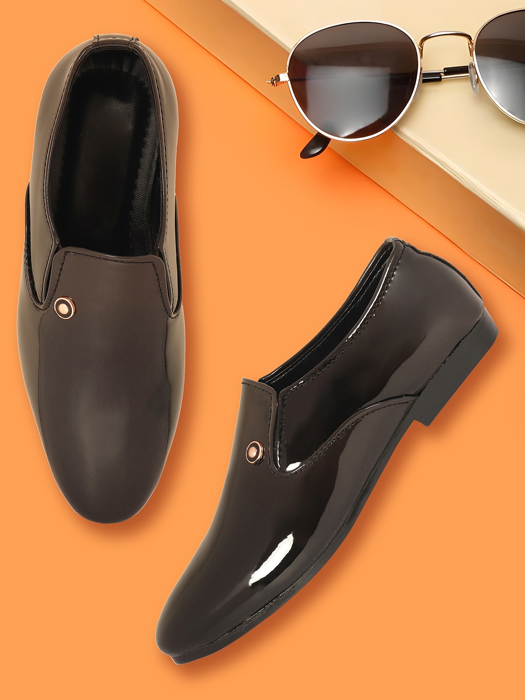 

BAESD Boys Round Toe Slip-On Loafers, Coffee brown