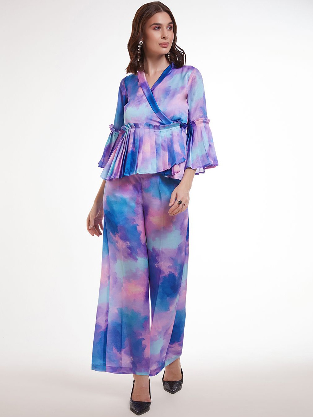 

Fusionic Dyed V-Neck Bell Sleeves Top With Palazzo, Blue