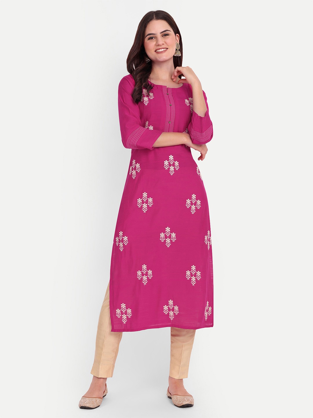

FILO HEVIS Women Floral Embroidered Thread Work Floral Kurta, Magenta