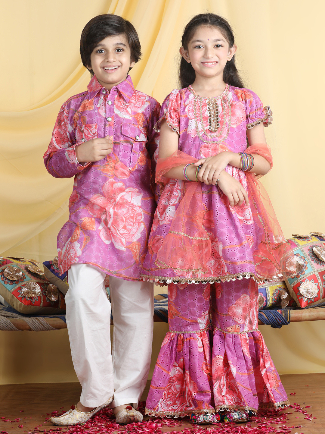 

Cutiekins Boys Floral Printed Shirt Collar Straight Kurta with Pyjamas, Purple