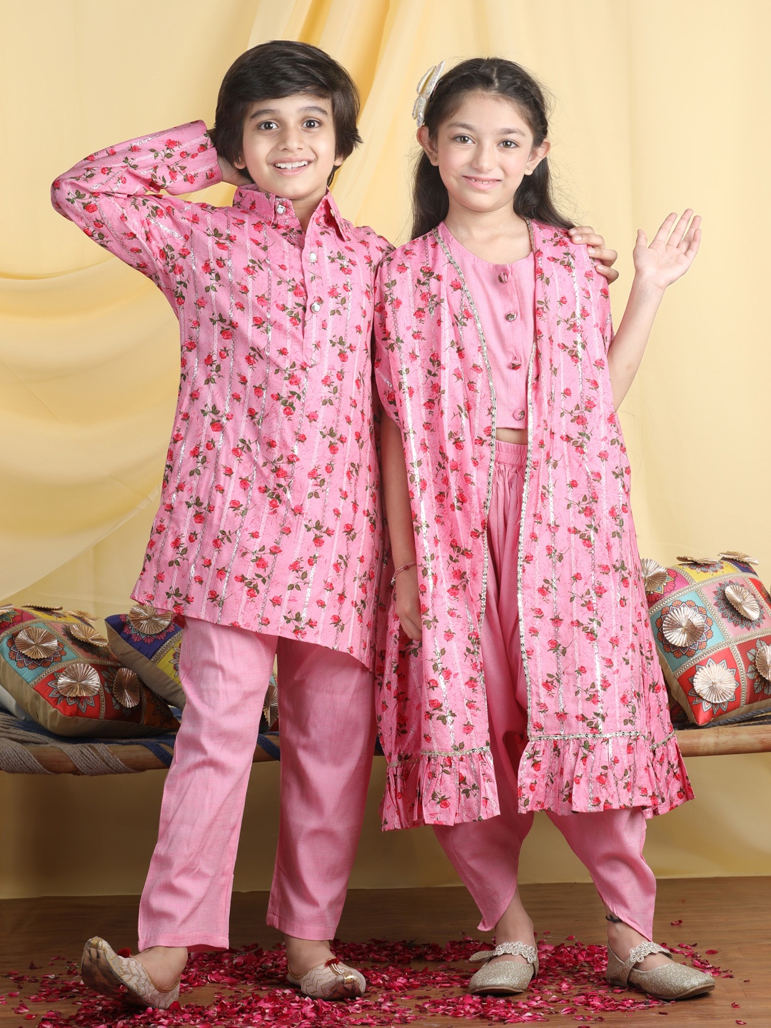 

Cutiekins Boys Floral Printed Shirt Collar Straight Kurta With Pyjama, Pink