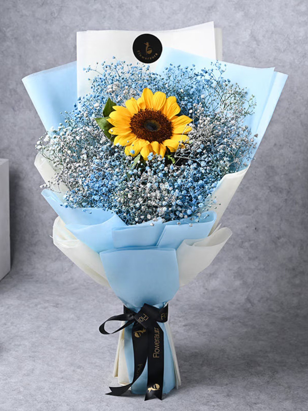 

Floweraura Blue Bouquet of Sunflower With Topper