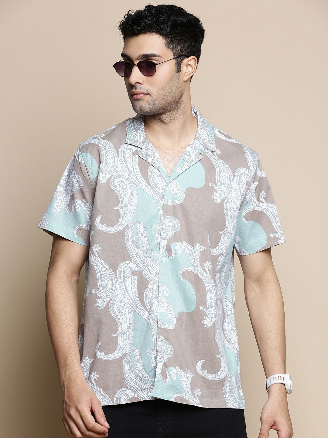 

INVICTUS Club Slim Fit Floral Printed Cuban Collar Cotton Casual Shirt, Sea green