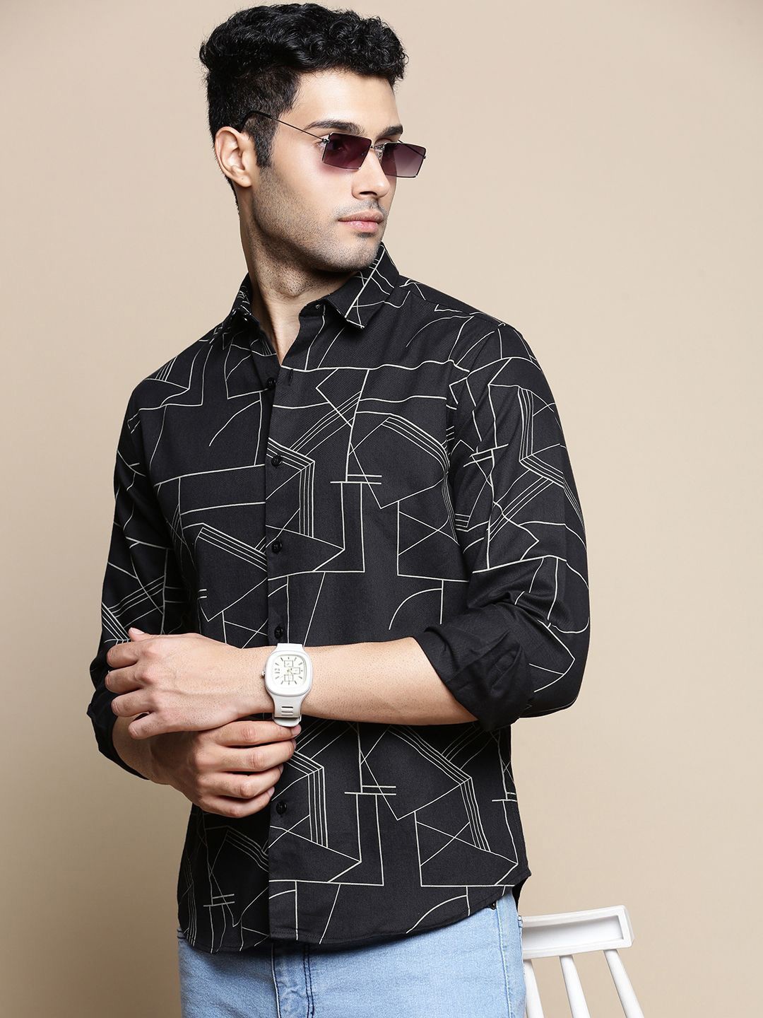 

INVICTUS Club Slim Fit Printed Cotton Casual Shirt, Black