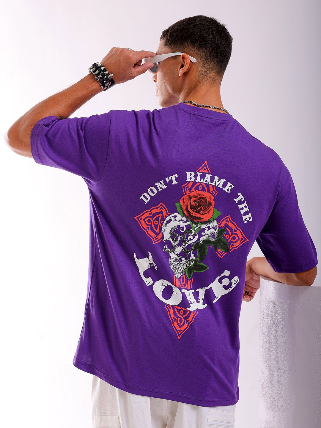 

The Indian Garage Co Men Back Printed Round Neck Boxy Oversized T-shirt, Purple
