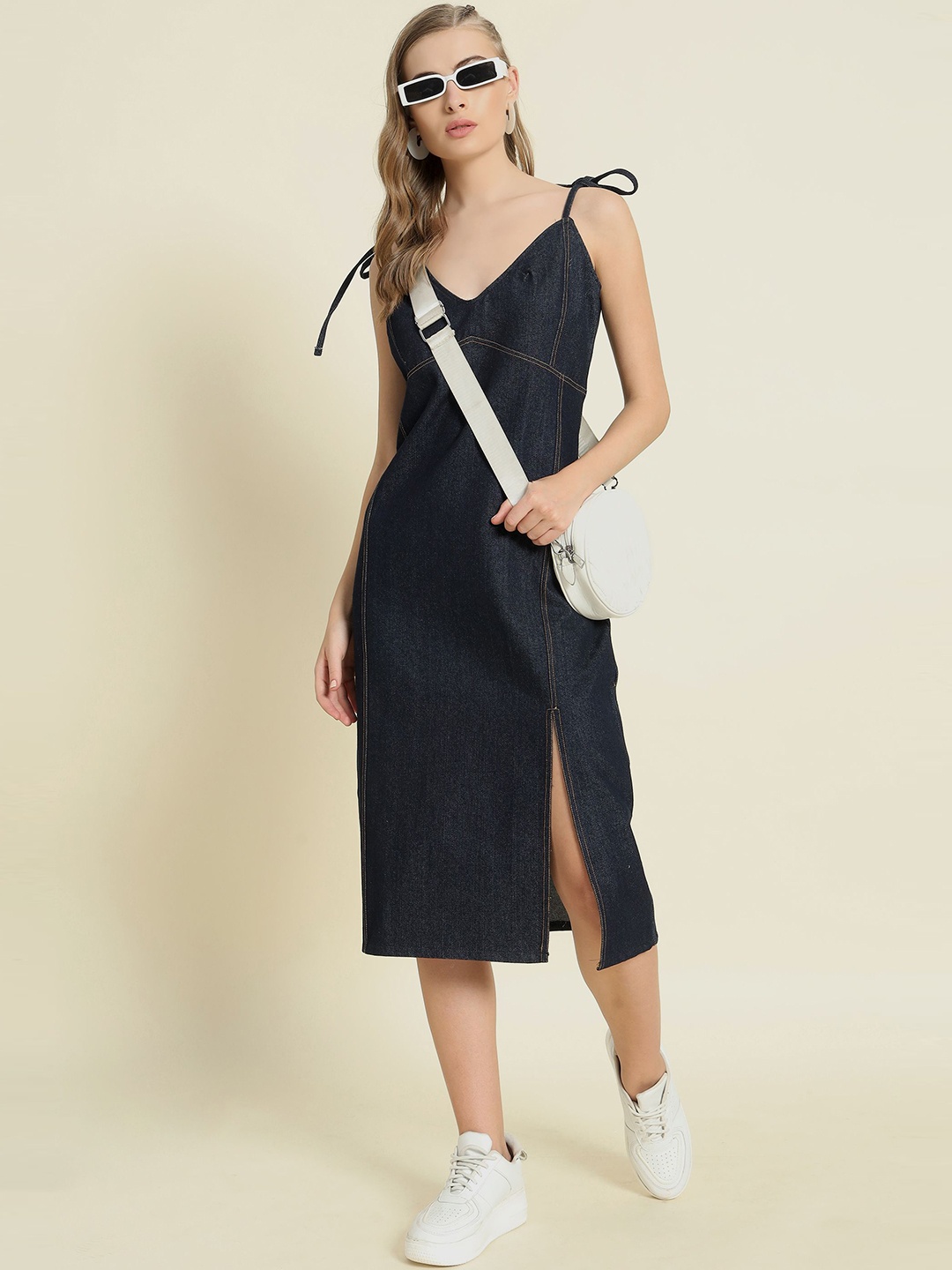 

PockMAN Shoulder Straps Sleeveless Denim Sheath Midi Dress, Navy blue