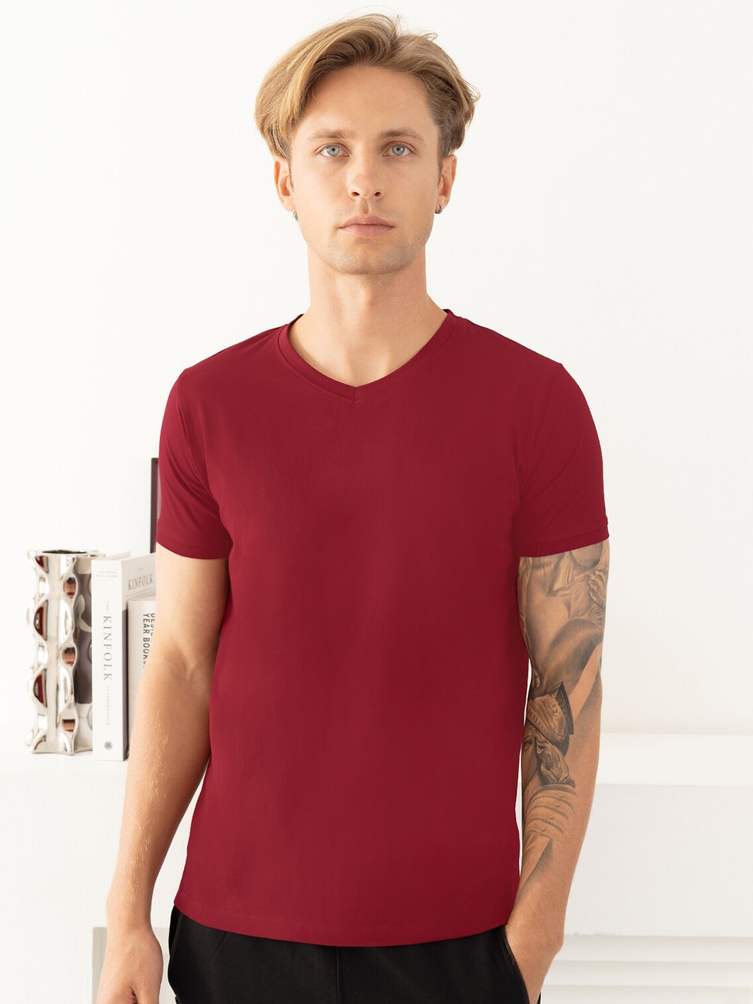 

KOFFY Pure Pima Cotton Perennial V-Neck T-Shirt, Maroon