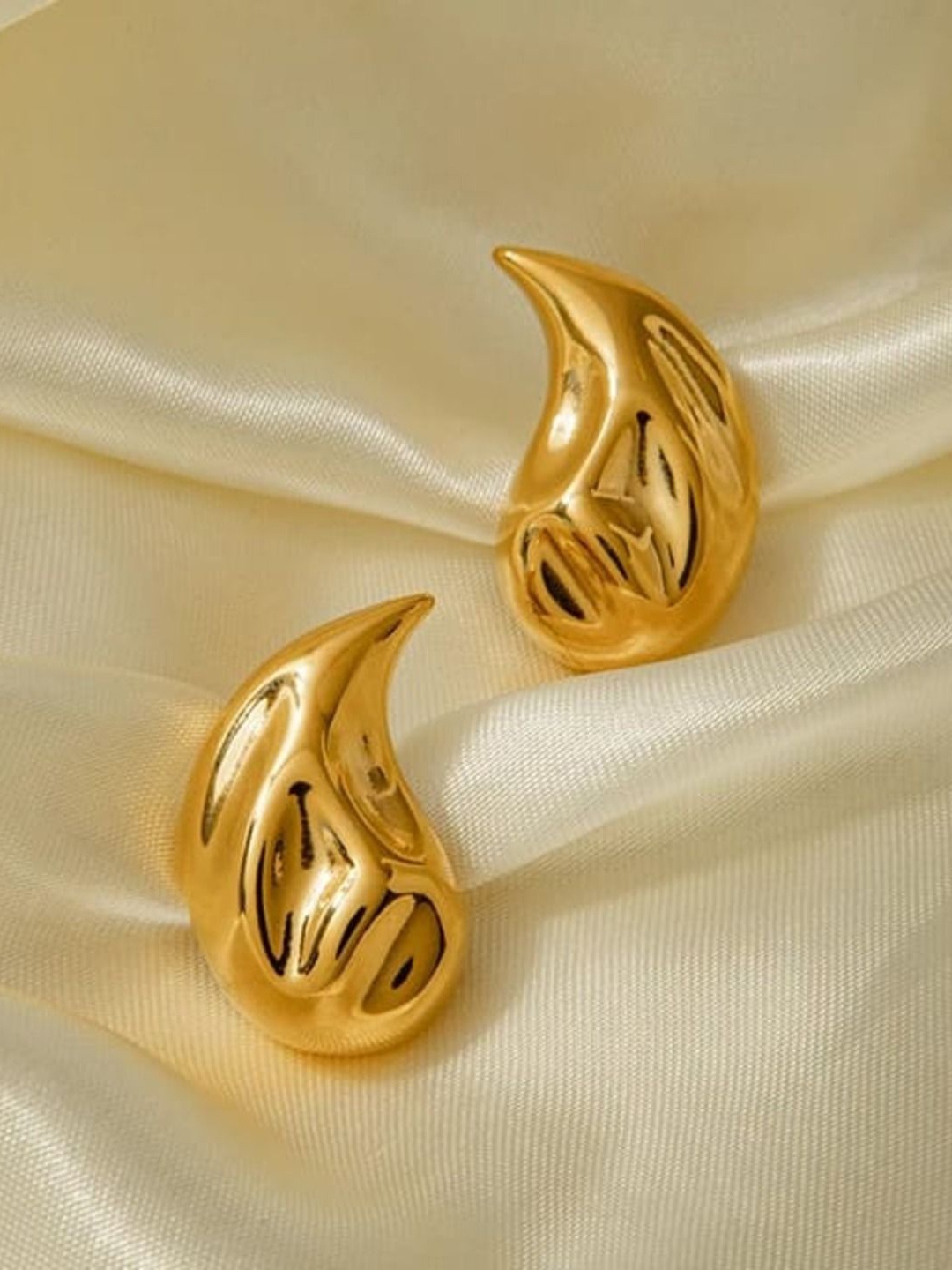 

KRYSTALZ Gold-Plated Stainless Steel Studs Earrings