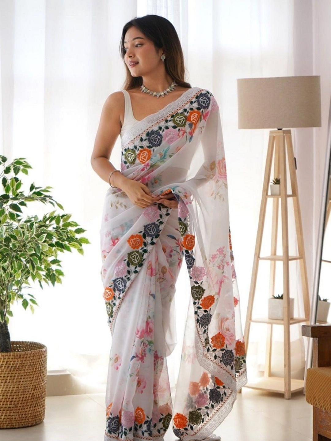 

TEEYA CREATION Floral Sequinned Pure Georgette Saree, White
