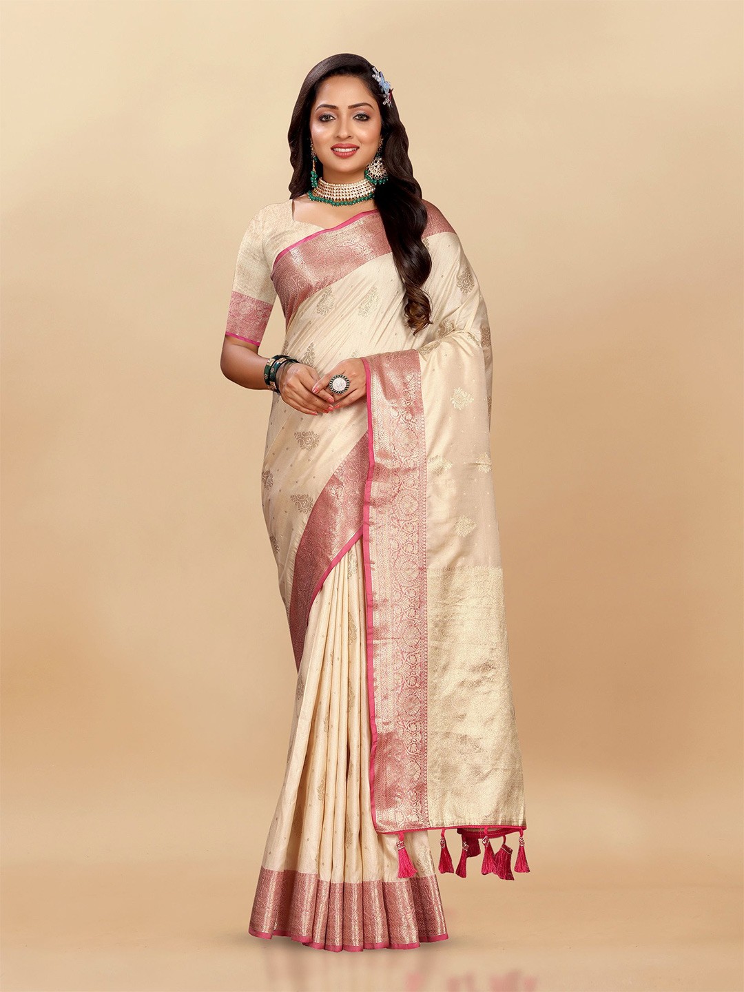 

Ekta Textiles Ethnic Motifs Zari Pure Silk Banarasi Saree, Cream