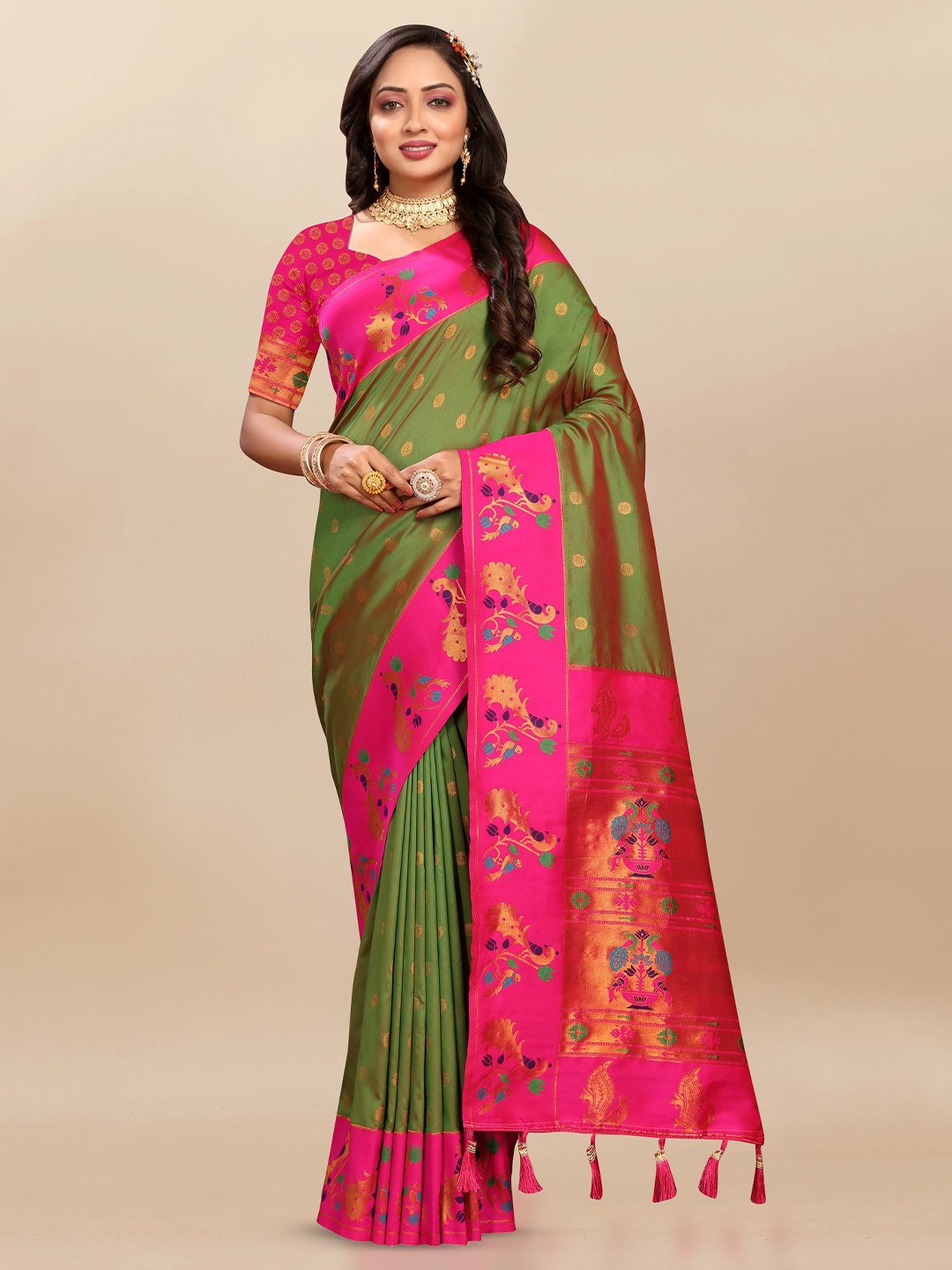 

Ekta Textiles Woven Design Zari Pure Silk Paithani Saree, Green