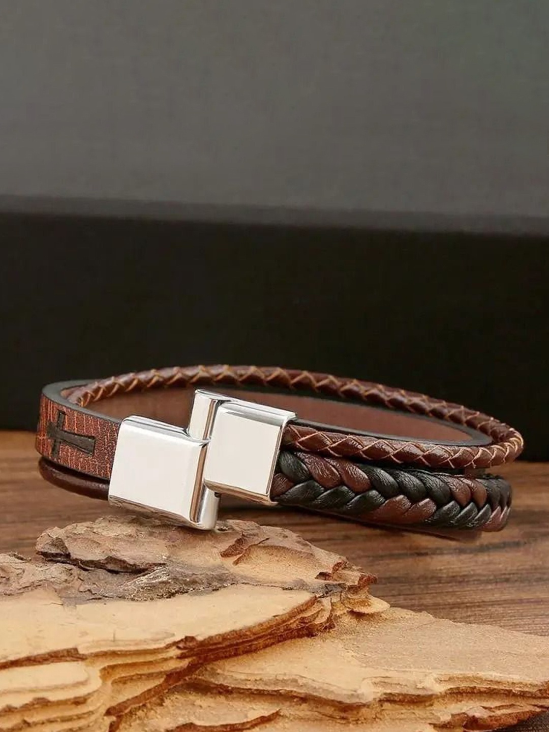 

VIEN Men Leather Multistrand Bracelet, Brown