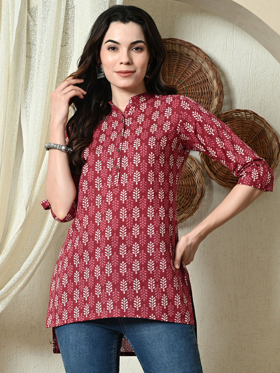 

Cayman Ethnic Motifs Printed Mandarin Collar Pure Cotton Kurti, Maroon