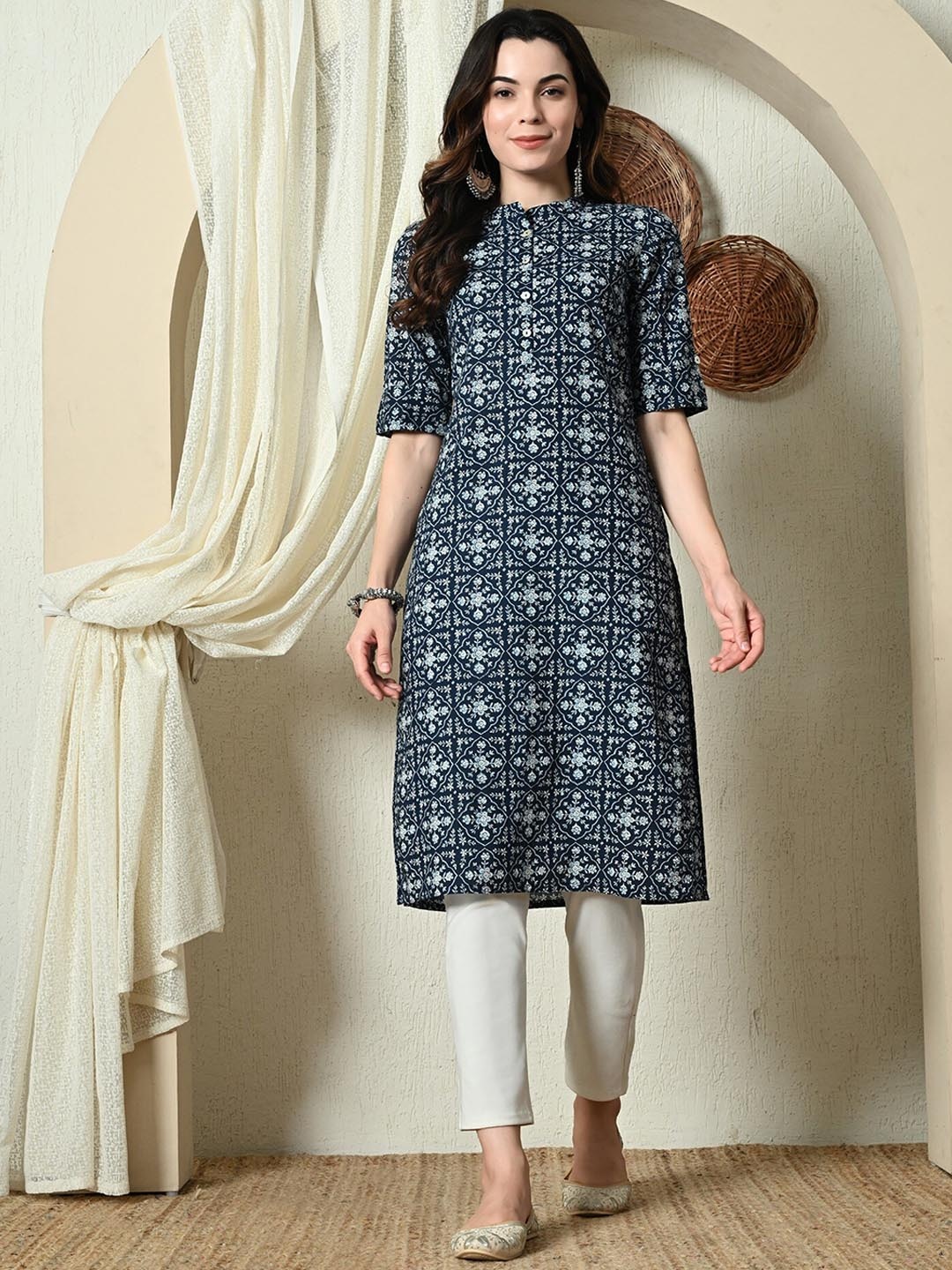 

Cayman Mandarin Collar Short Sleeves Ethnic Pure Cotton Straight Kurta, Blue