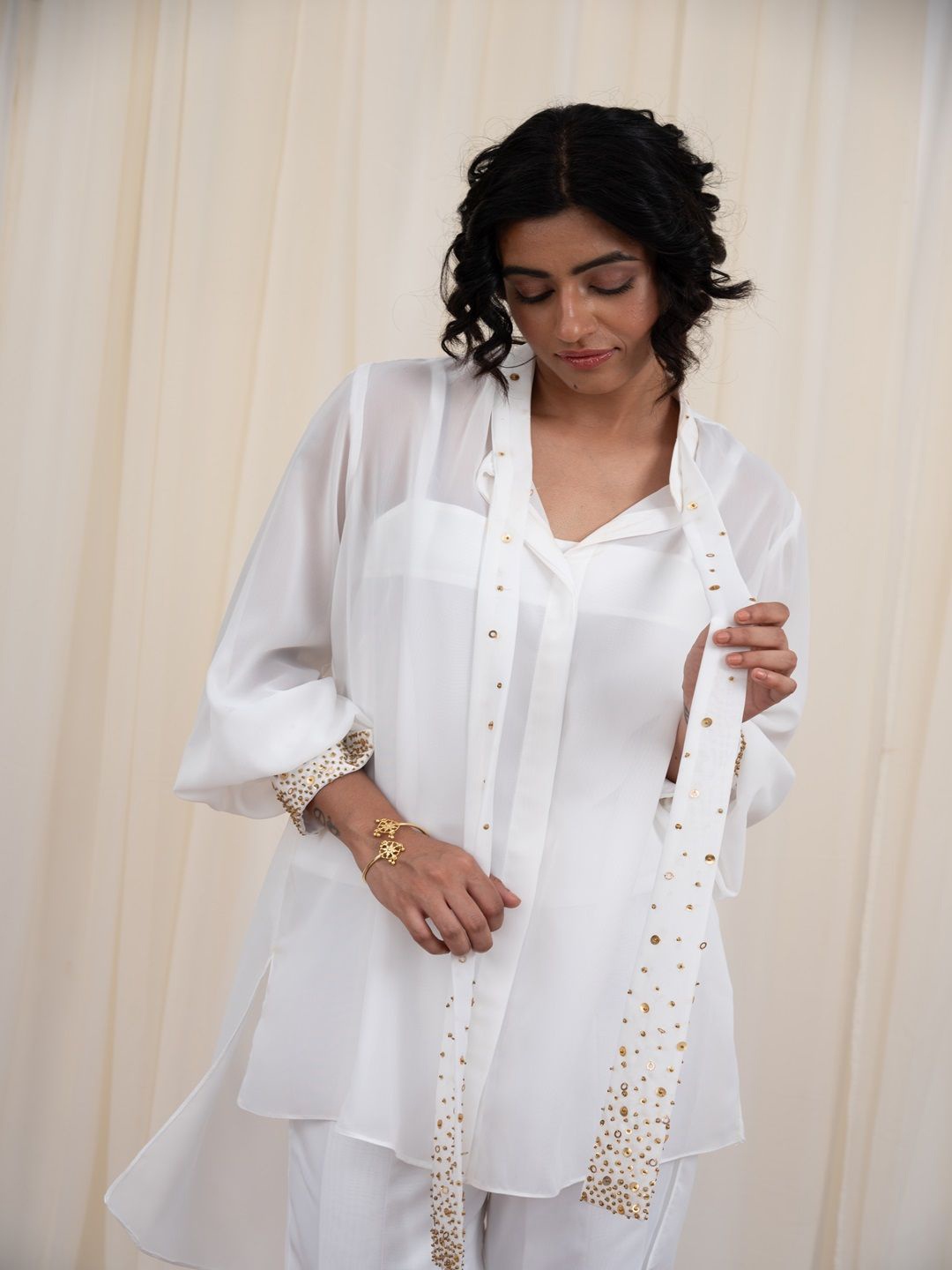 

RIRASA Shirt Collar Puff Sleeves Casual Tunics, White