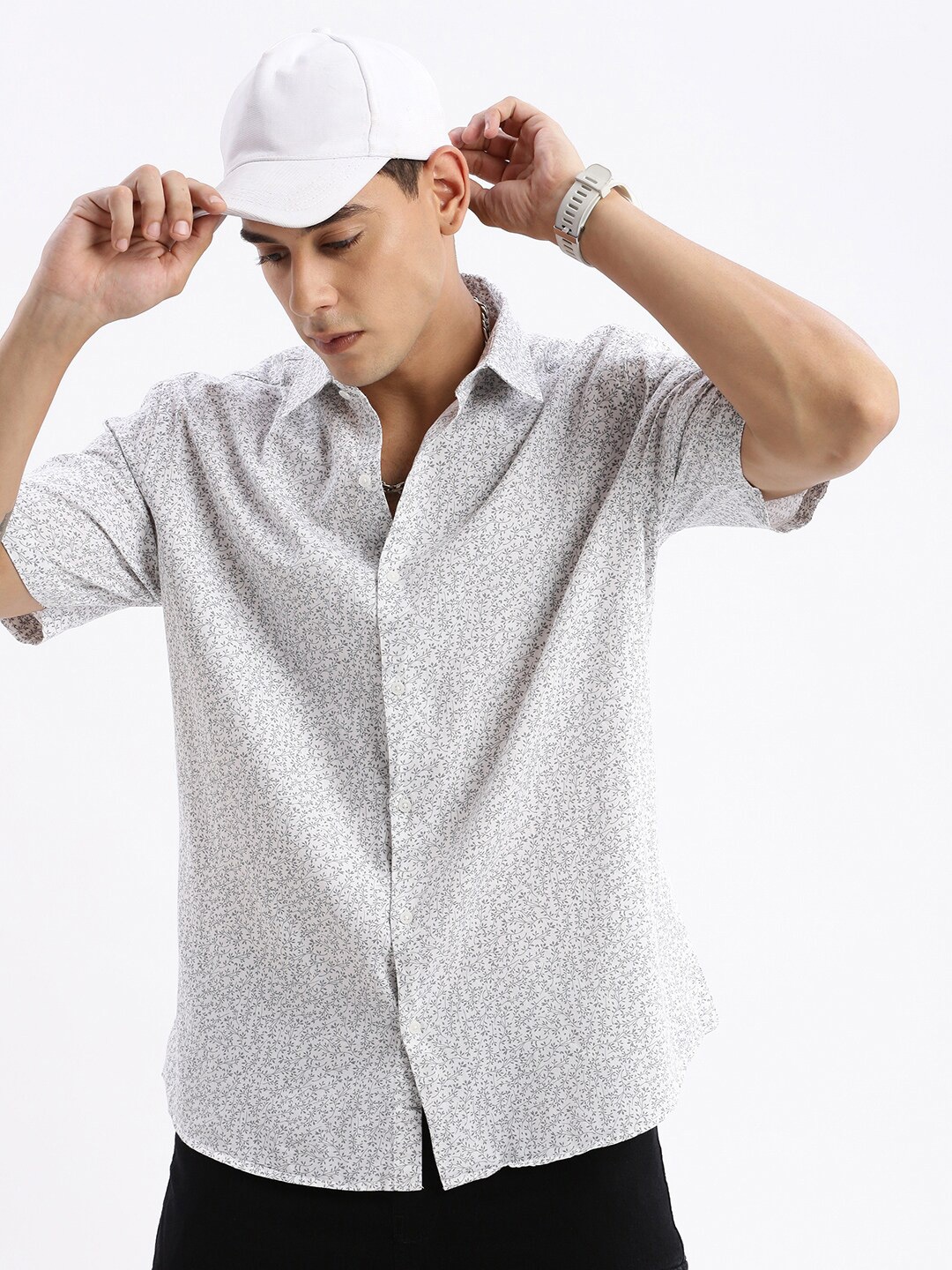 

SHOWOFF Standard Slim Fit Floral Printed Cotton Casual Shirt, White