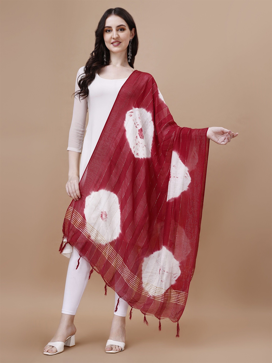 

KALINI Dyed Tie and Dye Dupatta, Maroon