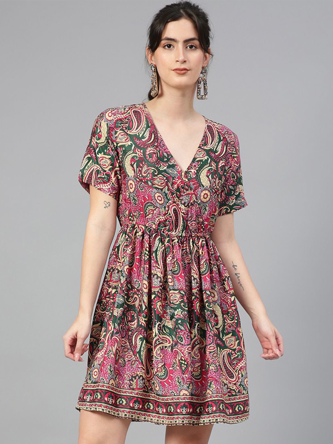

Kotty Ethnic Motifs Printed V-Neck Gathered or Pleated Crepe Wrap Dress, Pink