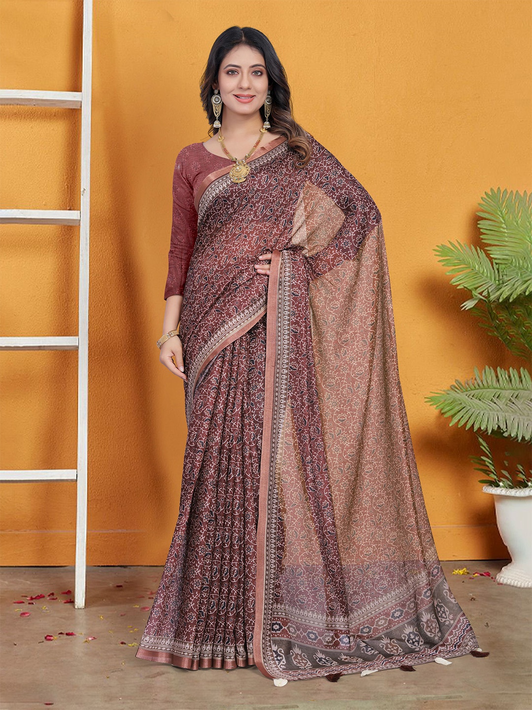 

KALINI Ethnic Motifs Zari Pure Linen Saree, Brown