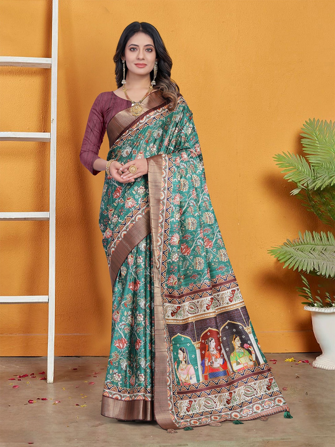 

KALINI Floral Printed Zari Tussar Saree, Green