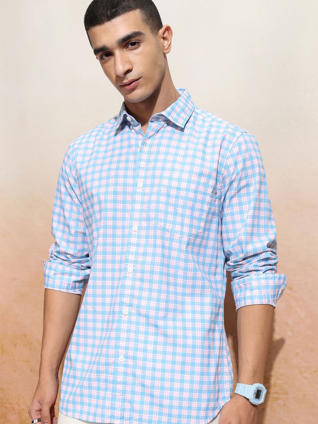 

HIGHLANDER Men Printed Checked Button Down Collar Casual Shirt, White