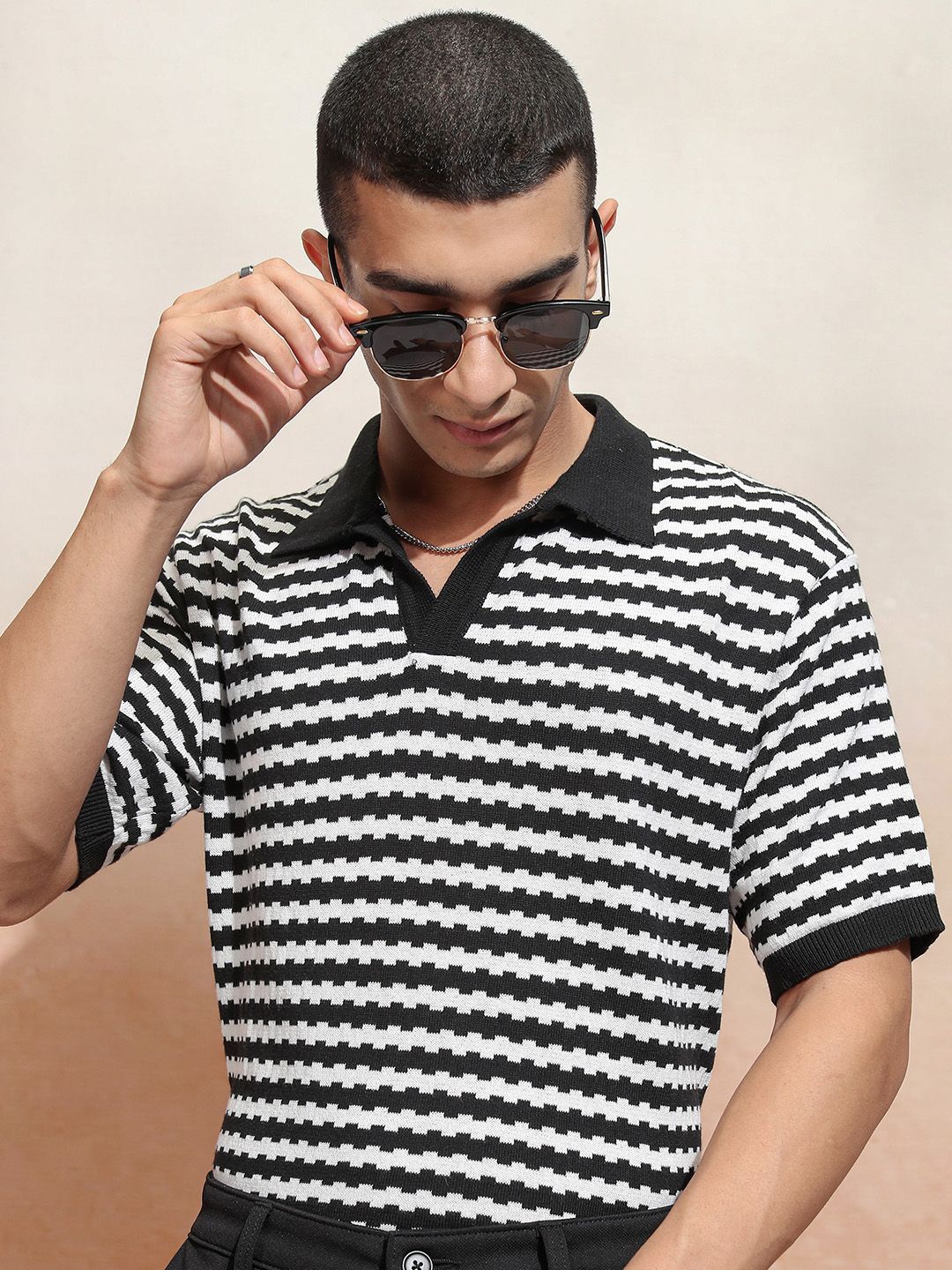 

Highlander Men Relaxed Fit Polo Collar T-shirt, White