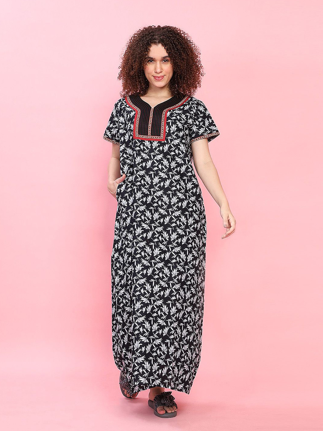 

evolove Floral Printed Pure Cotton Maxi Nightdress, Black