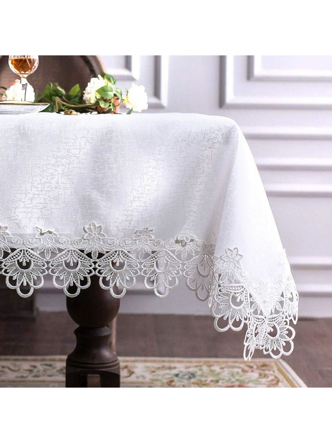 

TANLOOMS White Ethnic Motifs 4-Seater Table Cover