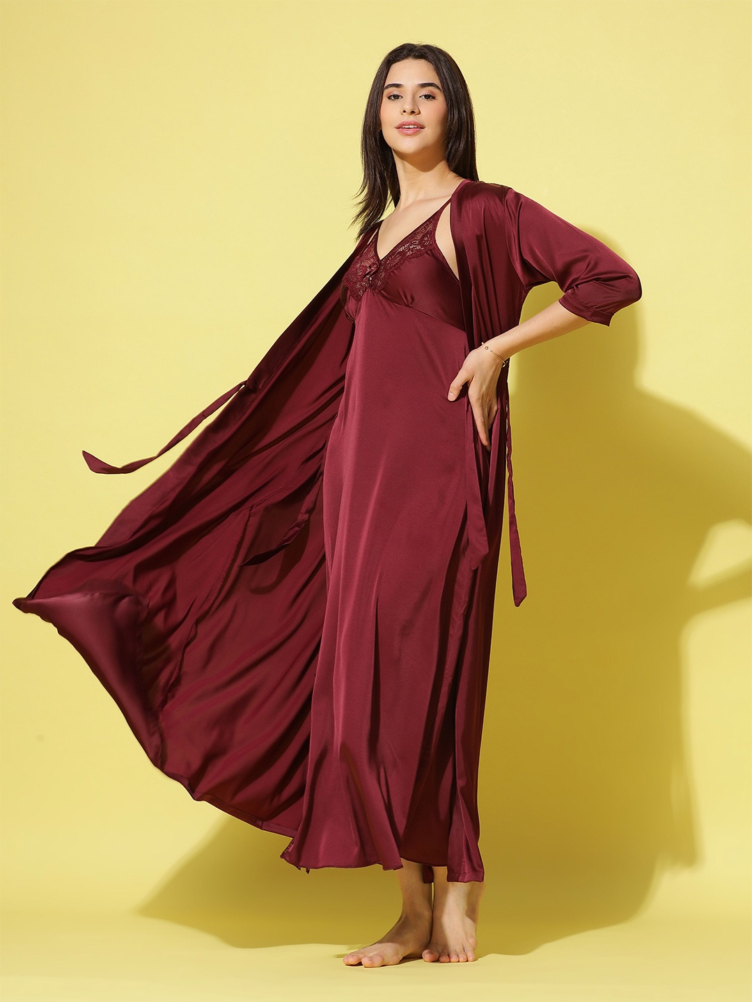 

9shines Label Strap Shoulder Lace Maxi Nightdress With Robe, Maroon