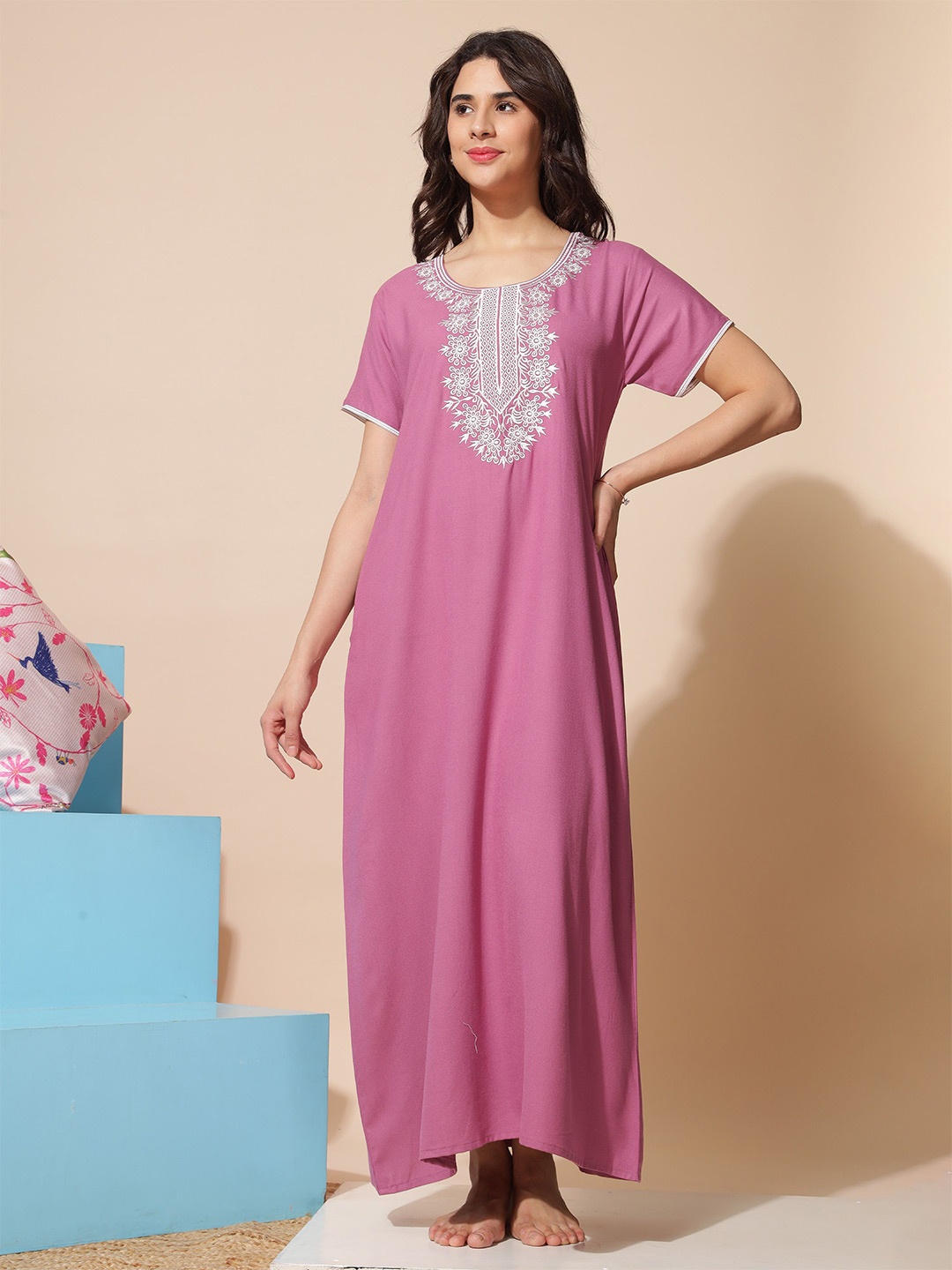 

9shines Label Woman Embroidered A Line Maxi Nightdress, Pink