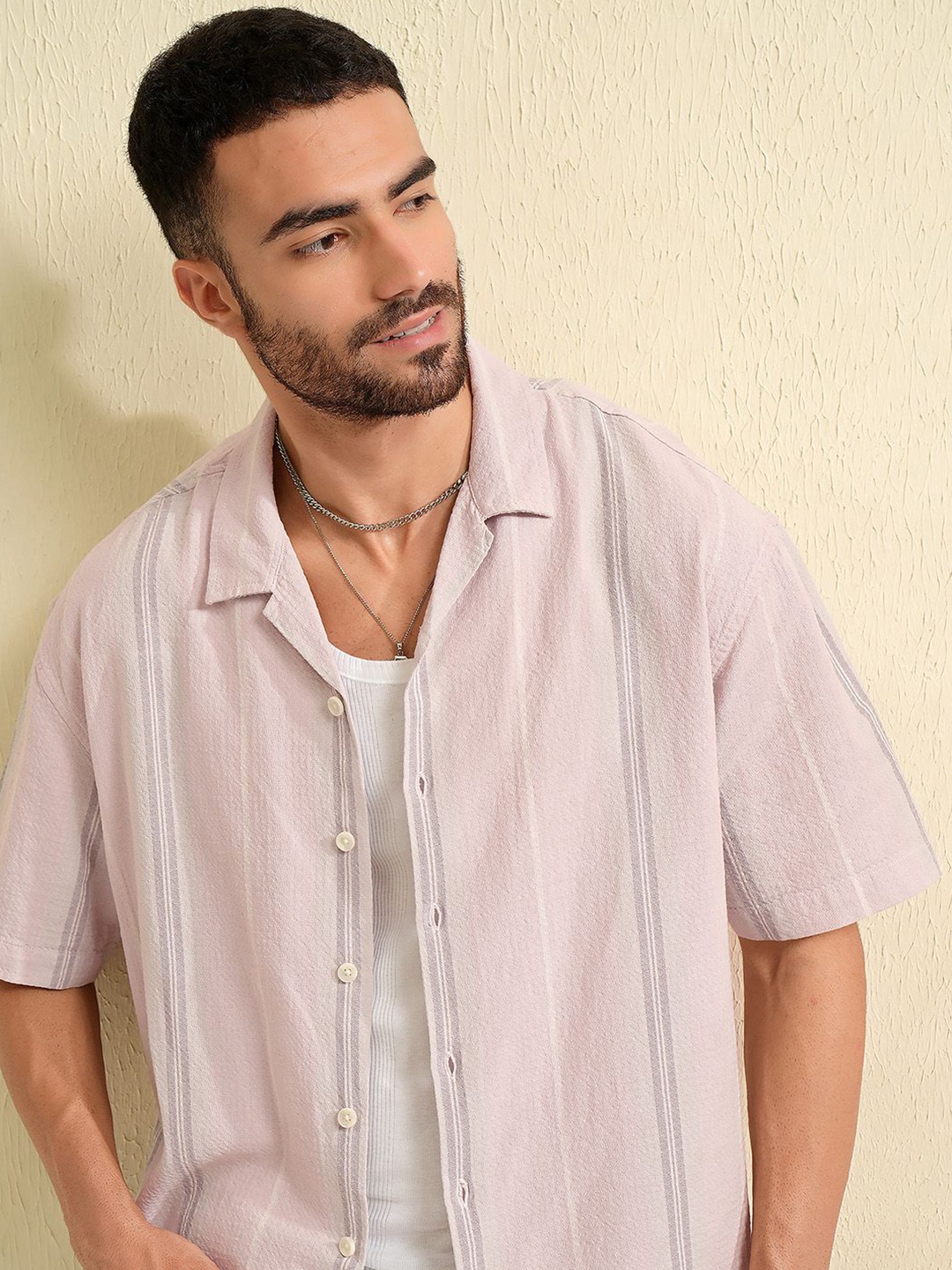 

LOCOMOTIVE Men Premium Dobby Textured Cuban Collar Oversized Shirt, Pink