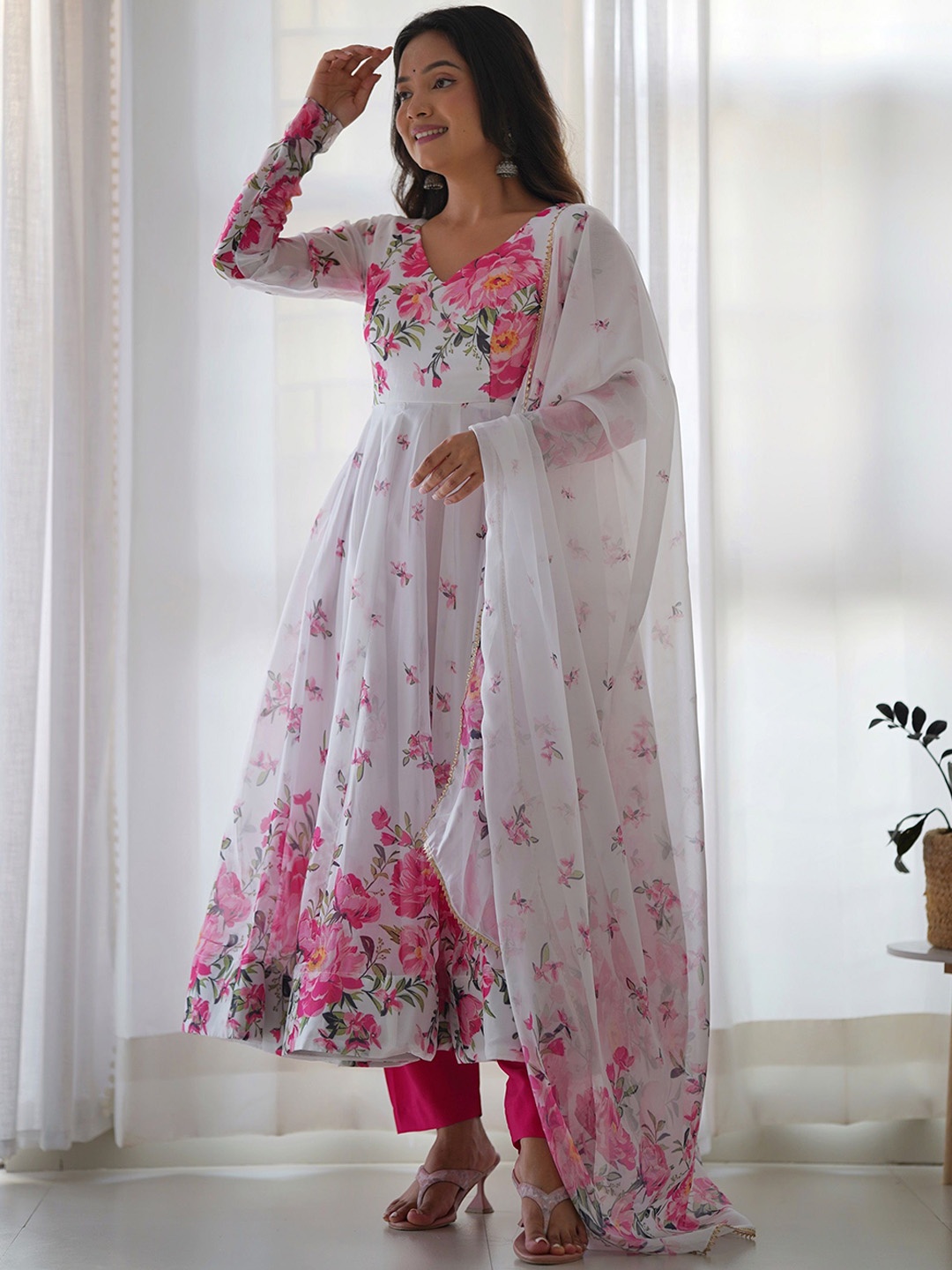 

KALINI Floral Printed Regular Kurta with Trousers & Dupatta, White