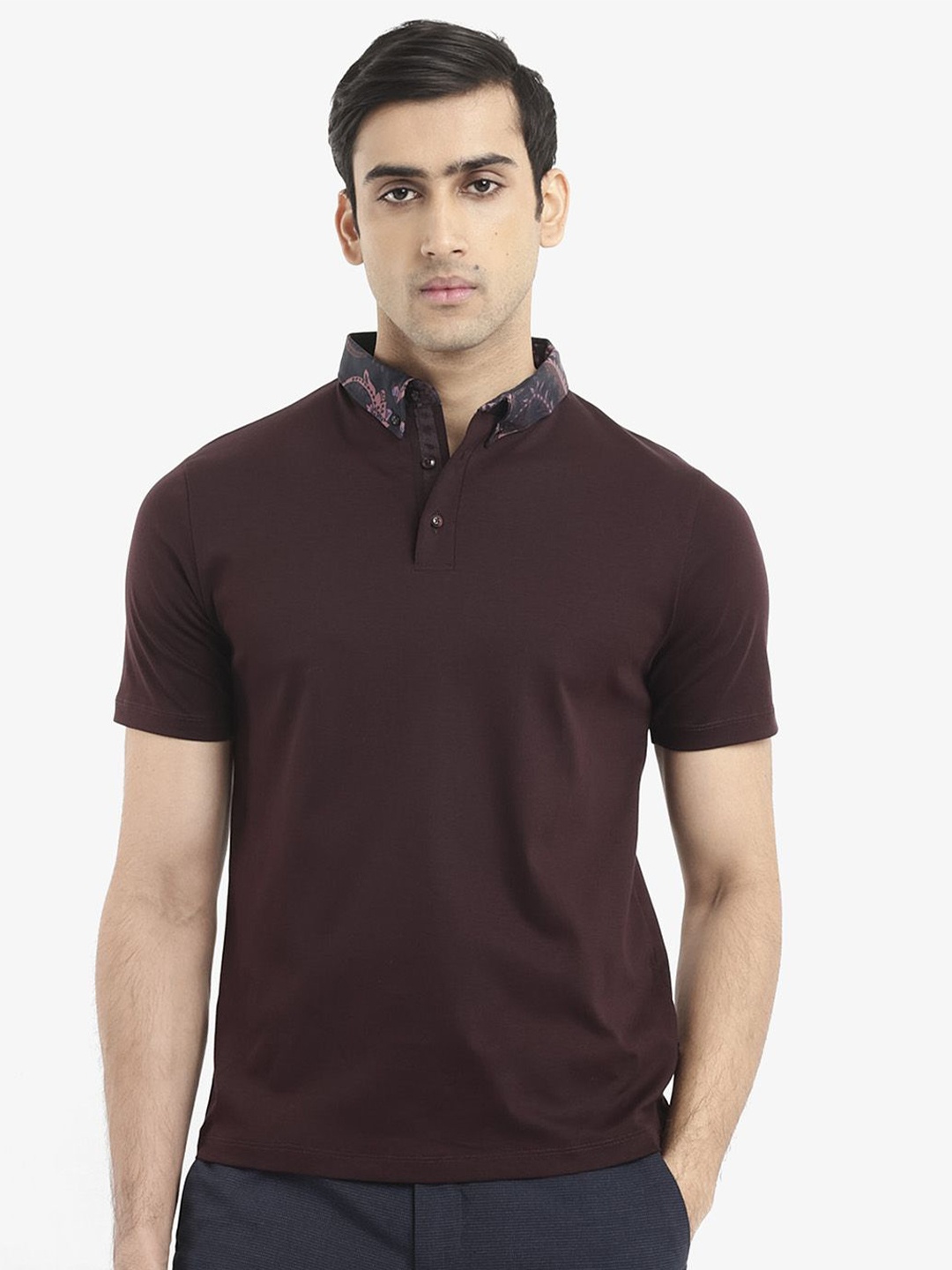 

RARE RABBIT Men Rings Self Design Polo Collar T-Shirt, Maroon