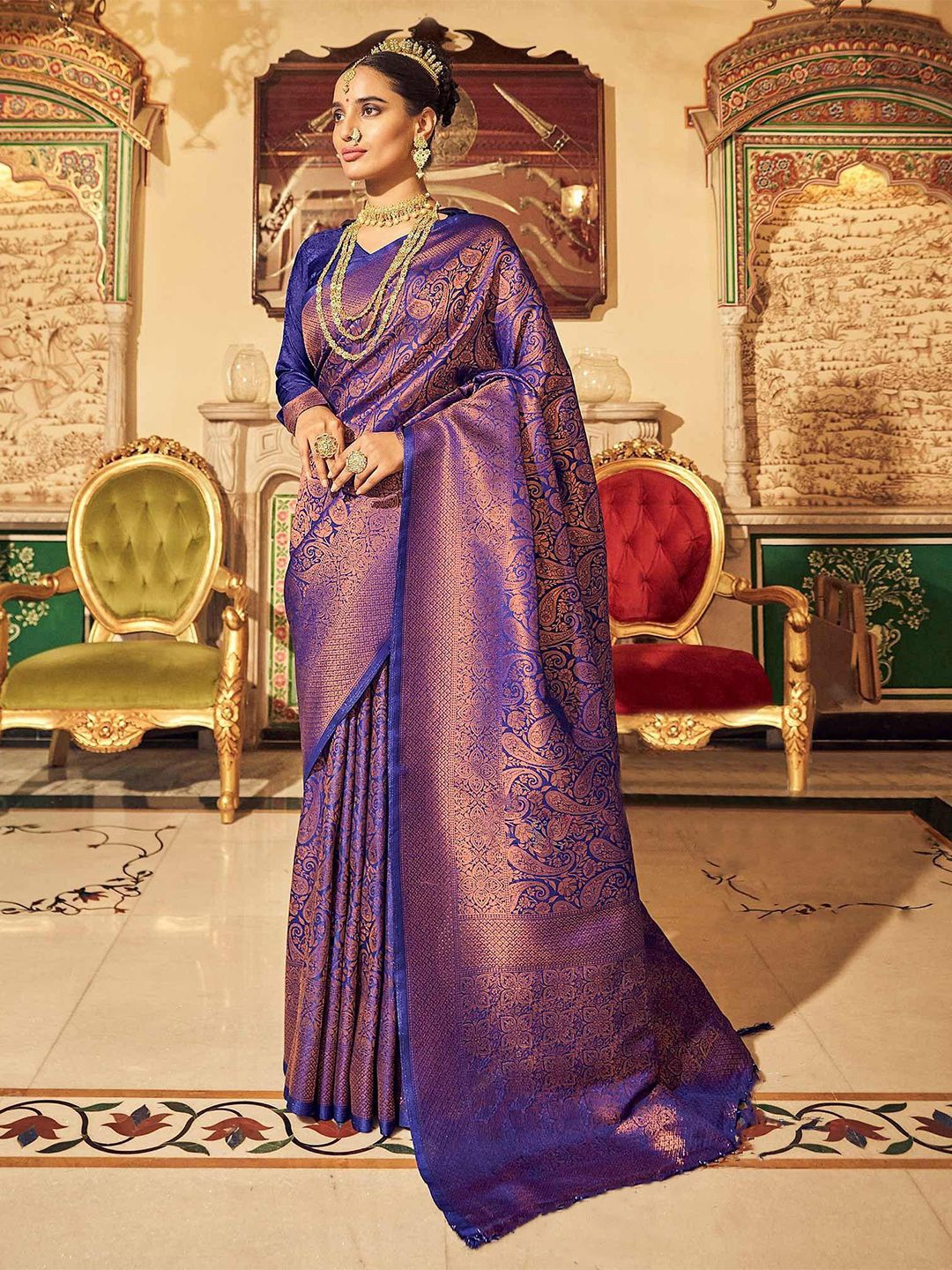 

MANMOHITSAREE Woven Design Zari Banarasi Saree, Blue