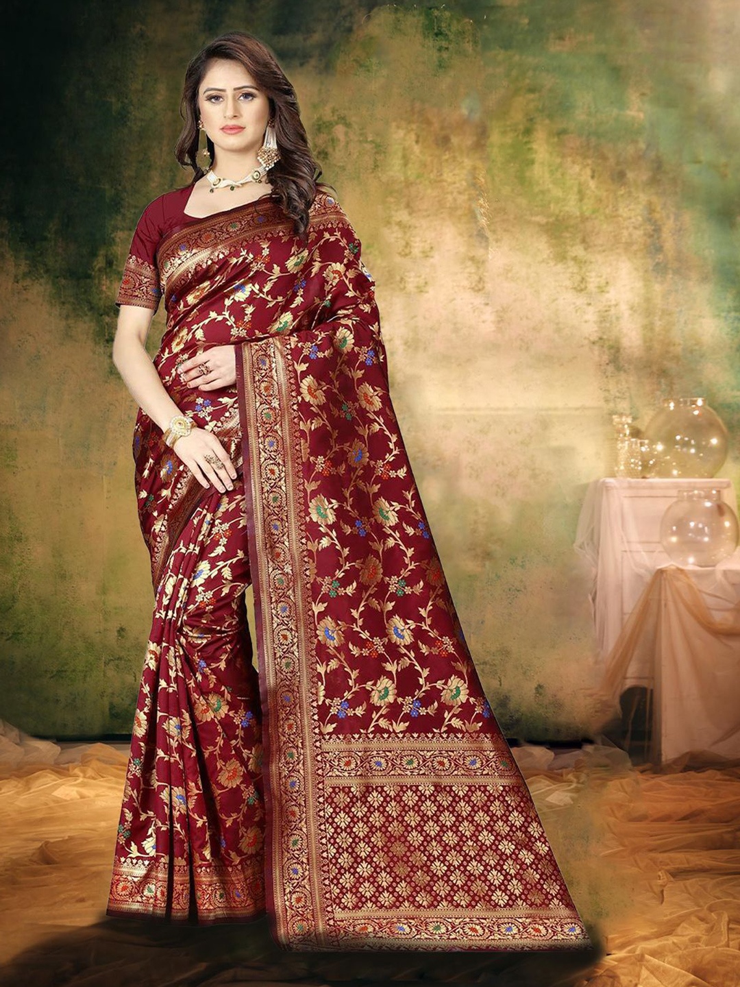 

MANMOHITSAREE Woven Design Zari Banarasi Saree, Maroon