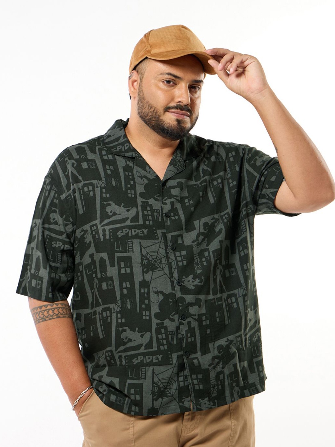 

Bewakoof Plus Marvel Printed Oversized Shirt, Black