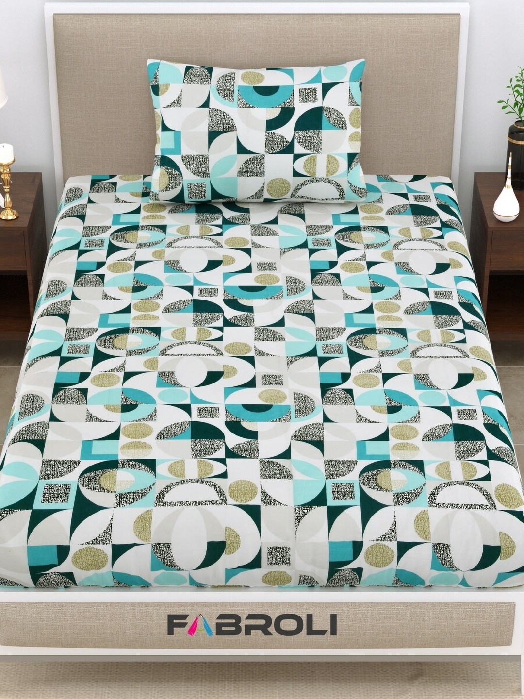 

FABROLI White Blue Floral Printed 250 TC Single Bedsheet with 1 Pillow Cover