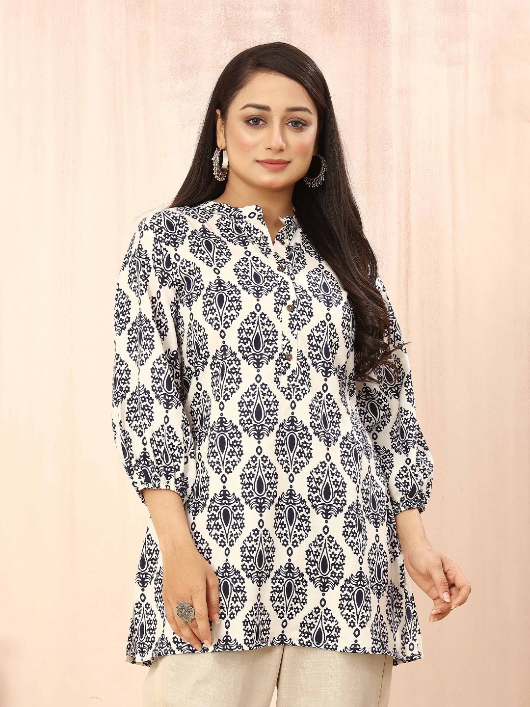 

Odd By Poshaak Mandarin Collar Ethnic Printed Tunic, Black