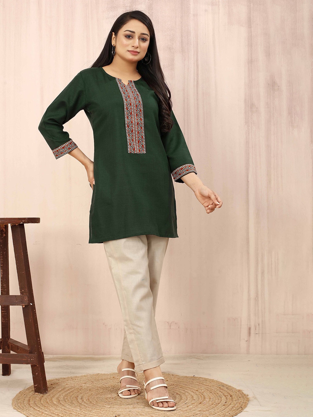 

Odd By Poshaak Ethnic Printed Round Neck Cotton Tunic, Green