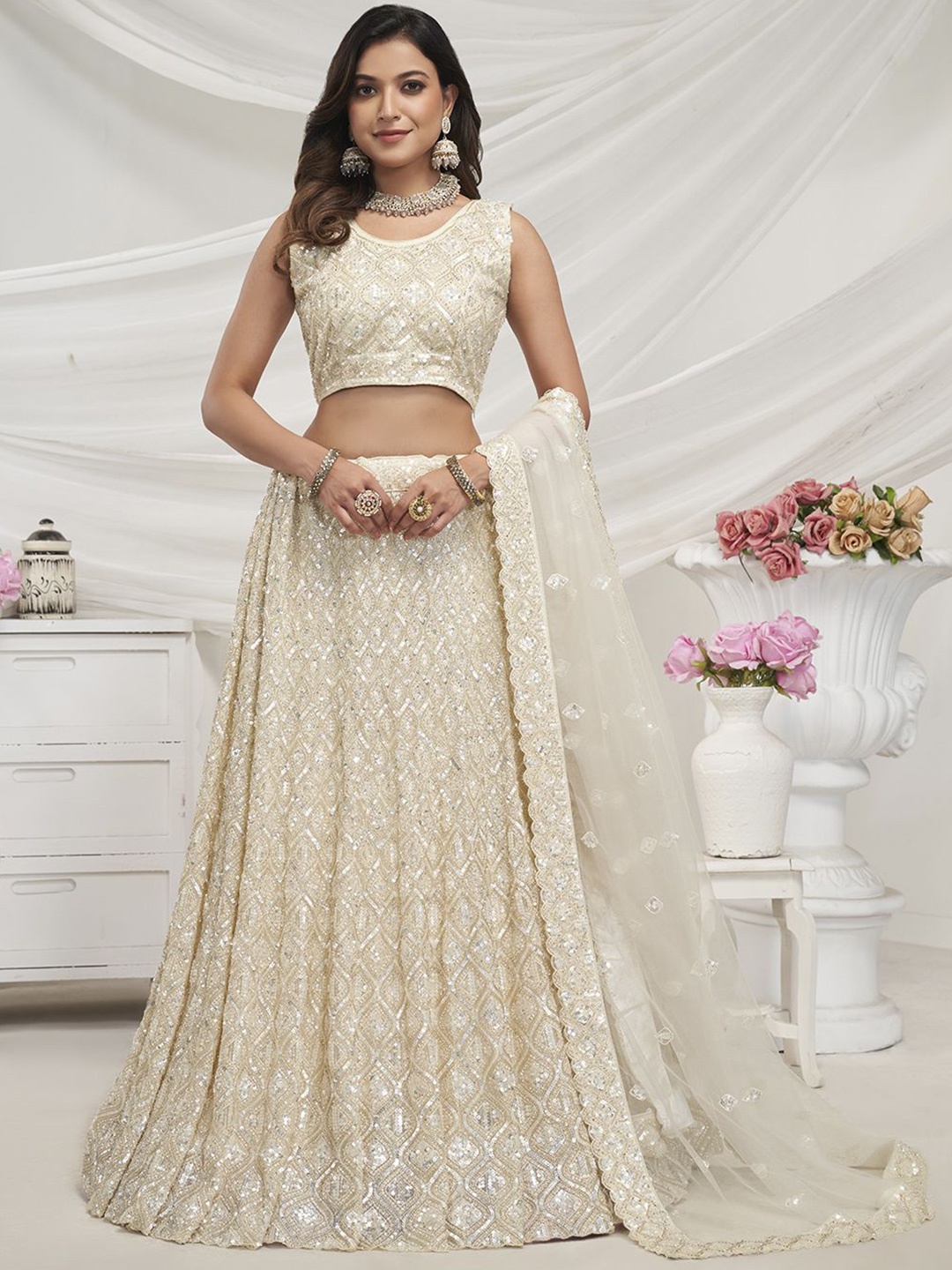 

Fusionic Embroidered Sequinned Semi Stitched Lehenga & Unstitched Blouse With Dupatta, Off white