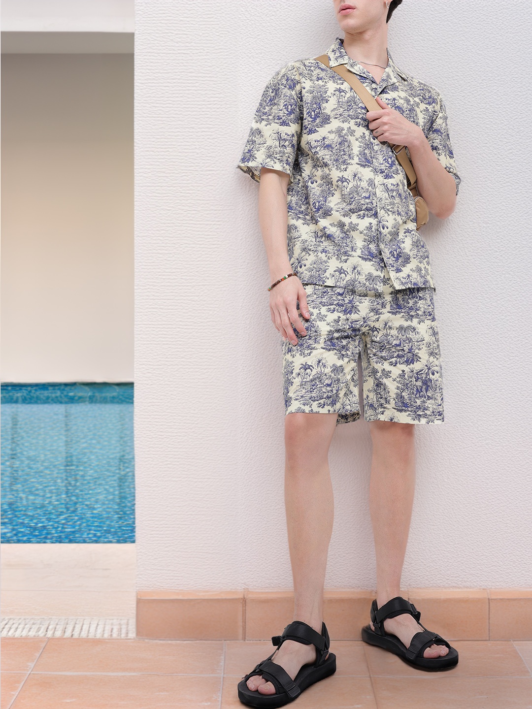 

Kook N Keech Vintage Classic Printed Relaxed Fit Shirt & Shorts Co-Ords, Beige
