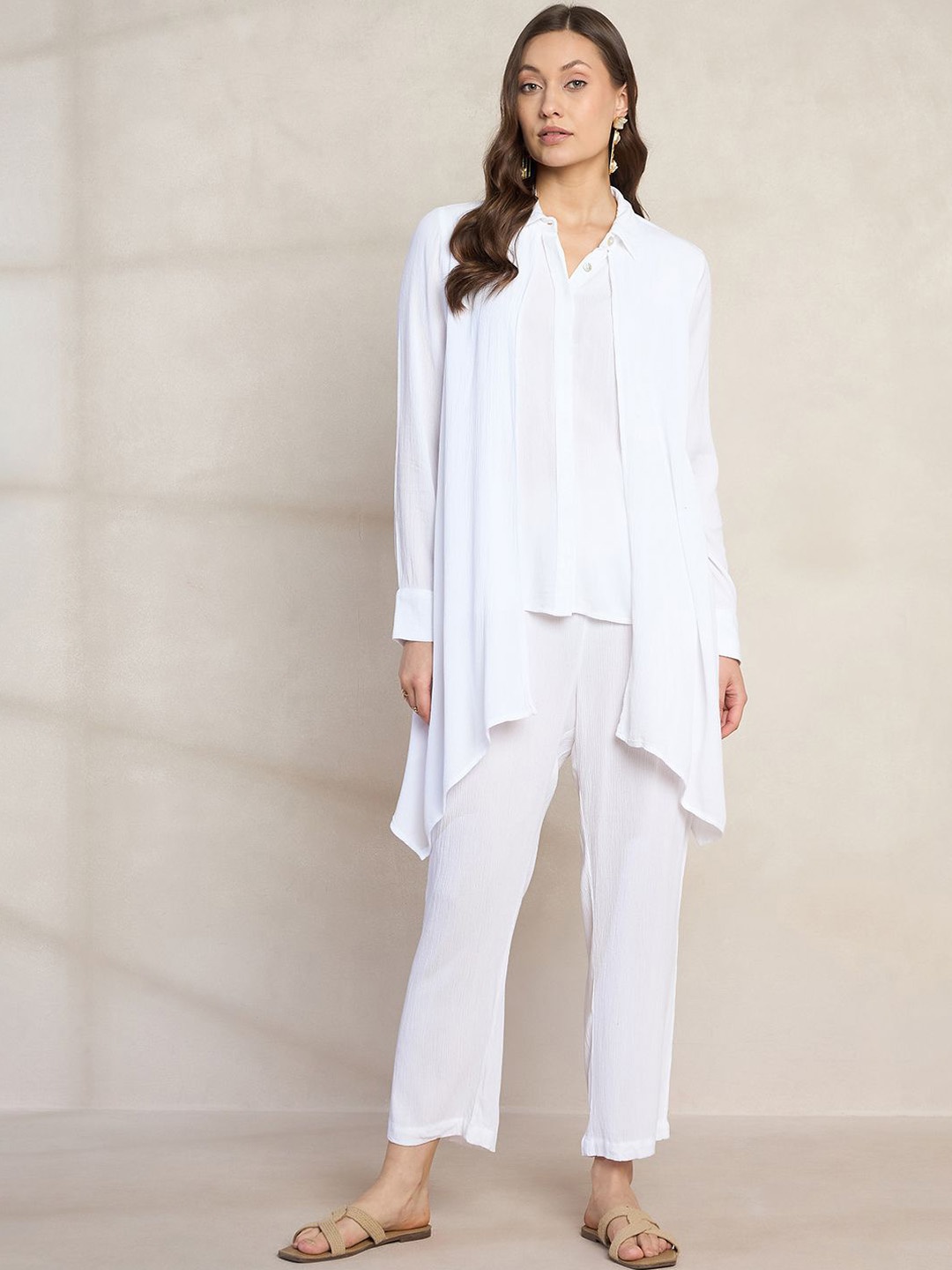 

FEMMELLA Textured Self Design Spread Collar Cuffed Sleeves Asymmetric Shirt With Trousers, White