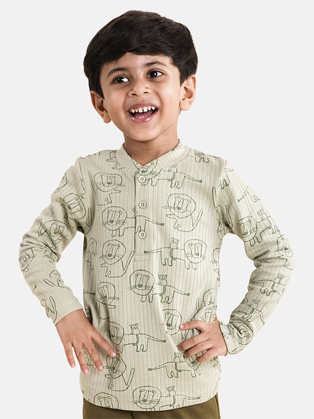 

KiddoPanti Boys Conversational Printed Mandarin Collar Pure Cotton T-shirt, Green