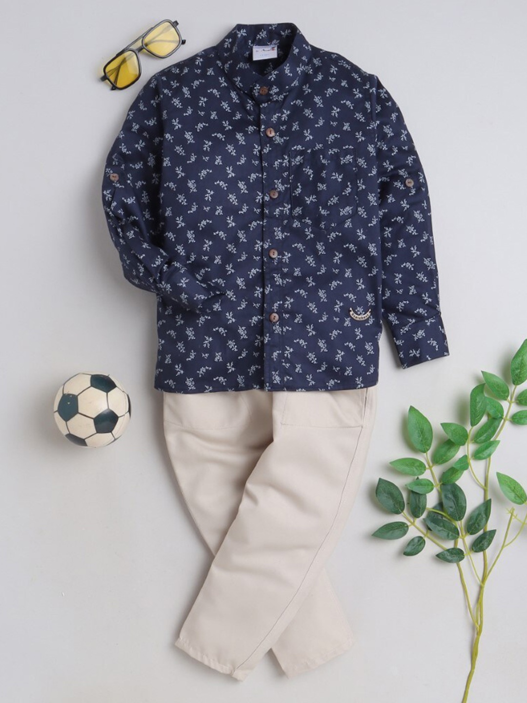 

BAATCHEET Boys Printed Pure Cotton Shirt with Trousers, Blue