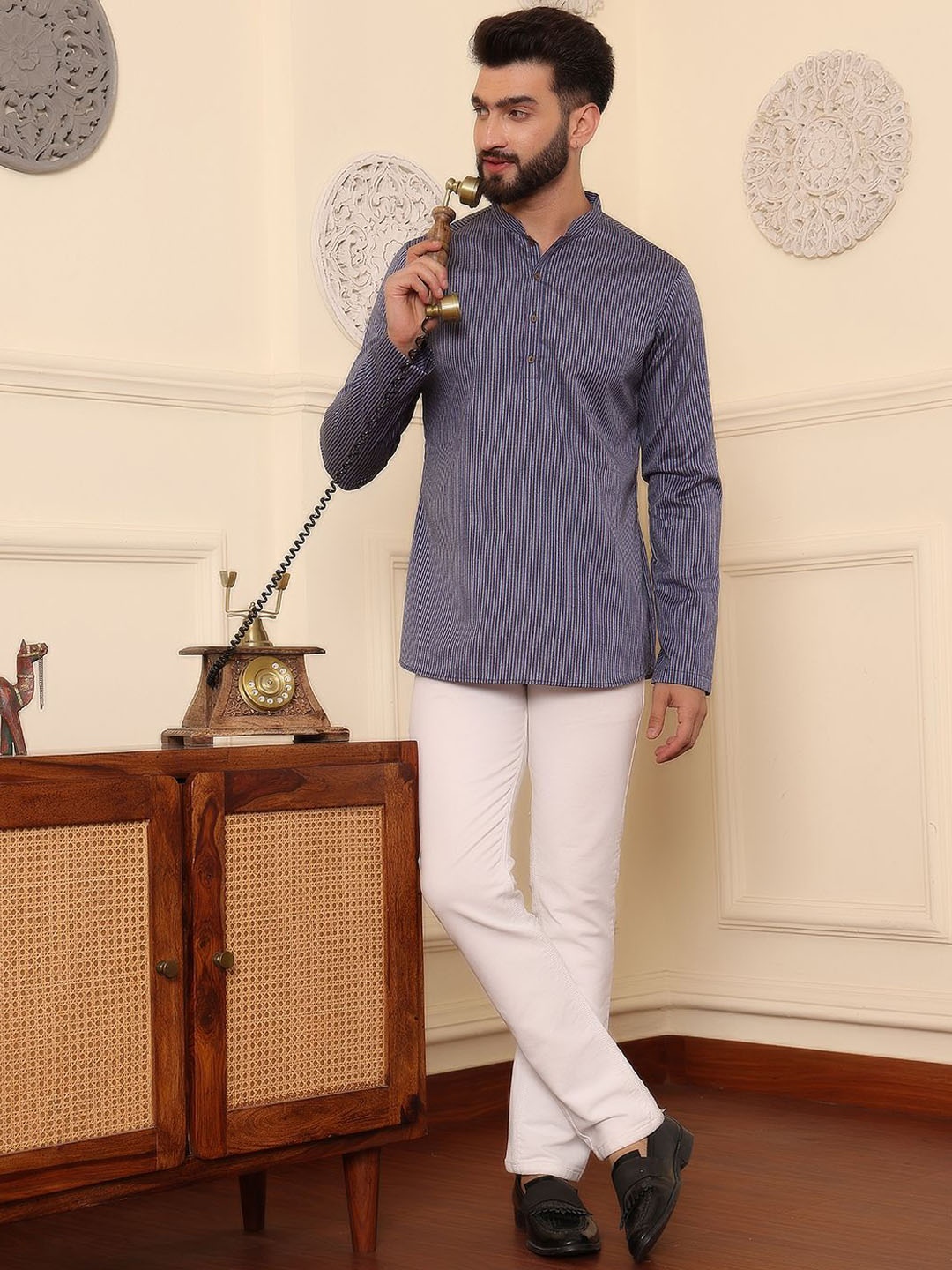 

Anouk Navy Blue Striped Mandarin Collar Jacquard Straight Short Kurta